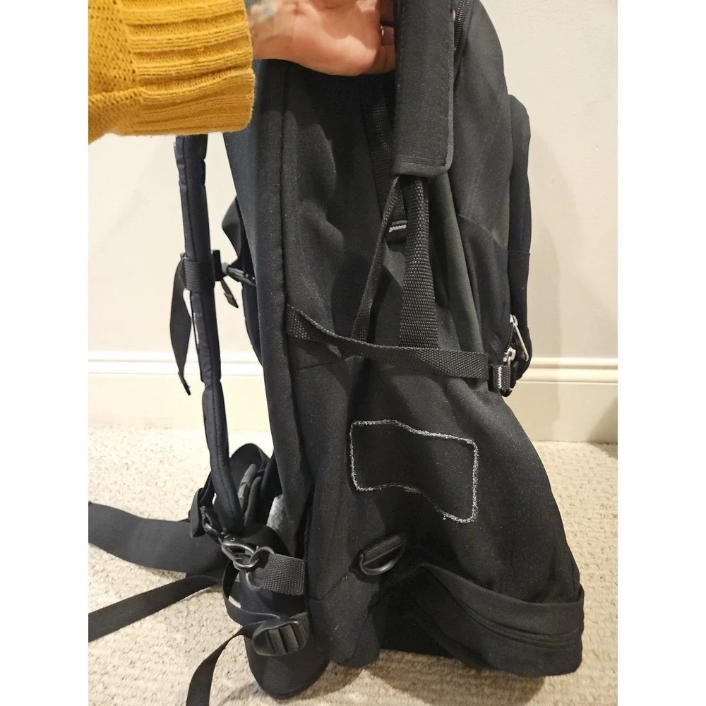 JANSPORT Hiking BACKPACK With Removable Day Pack Black Internal Frame EUC‎ Tall